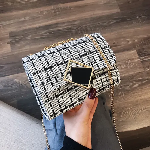 Korean Girl Woolen Cloth Chain Small Square Bag White - Shop at LoveMi