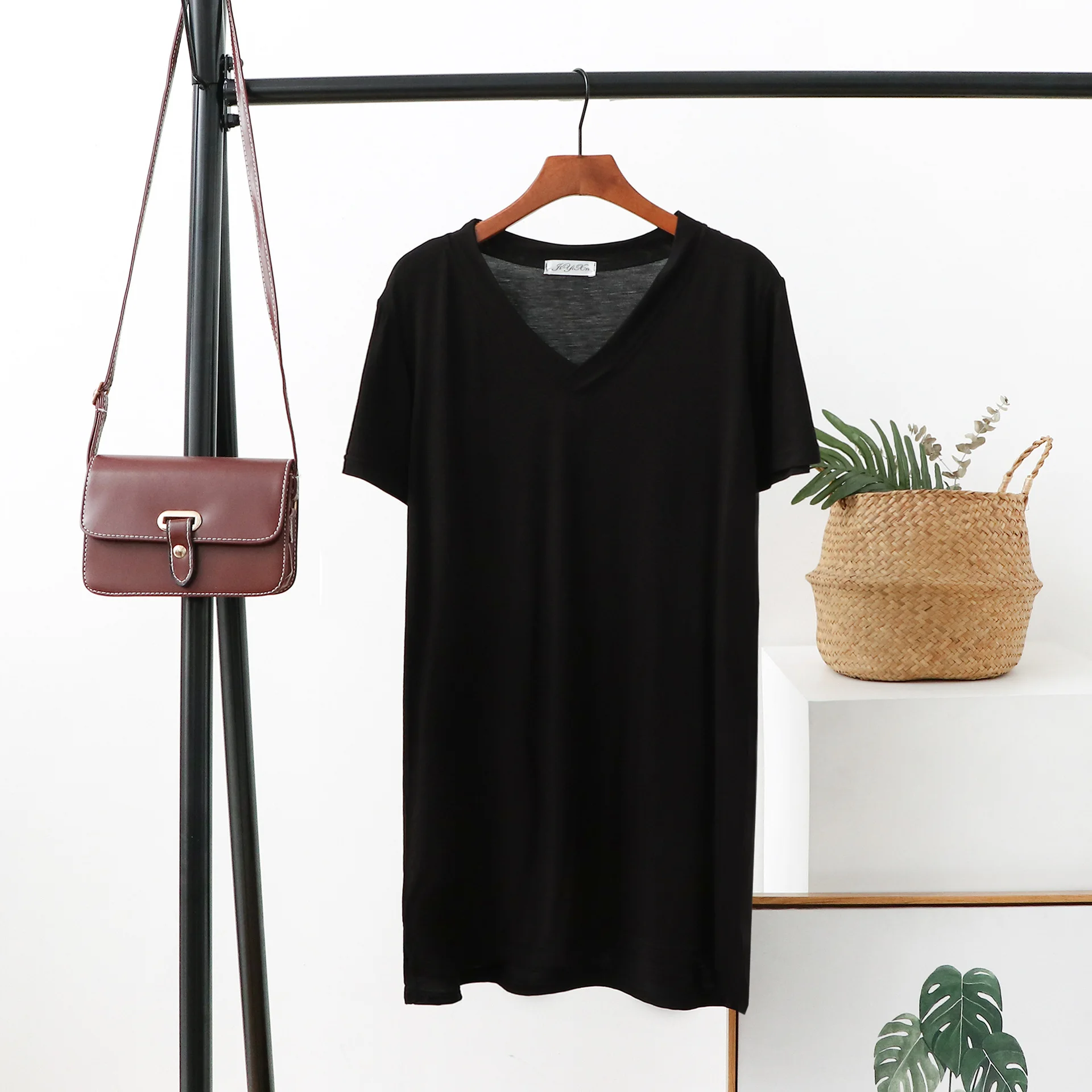Summer V-Neck Mid-Length T-Shirt Women'S Bottoming Shirt Large Size Slit Blouse - Black