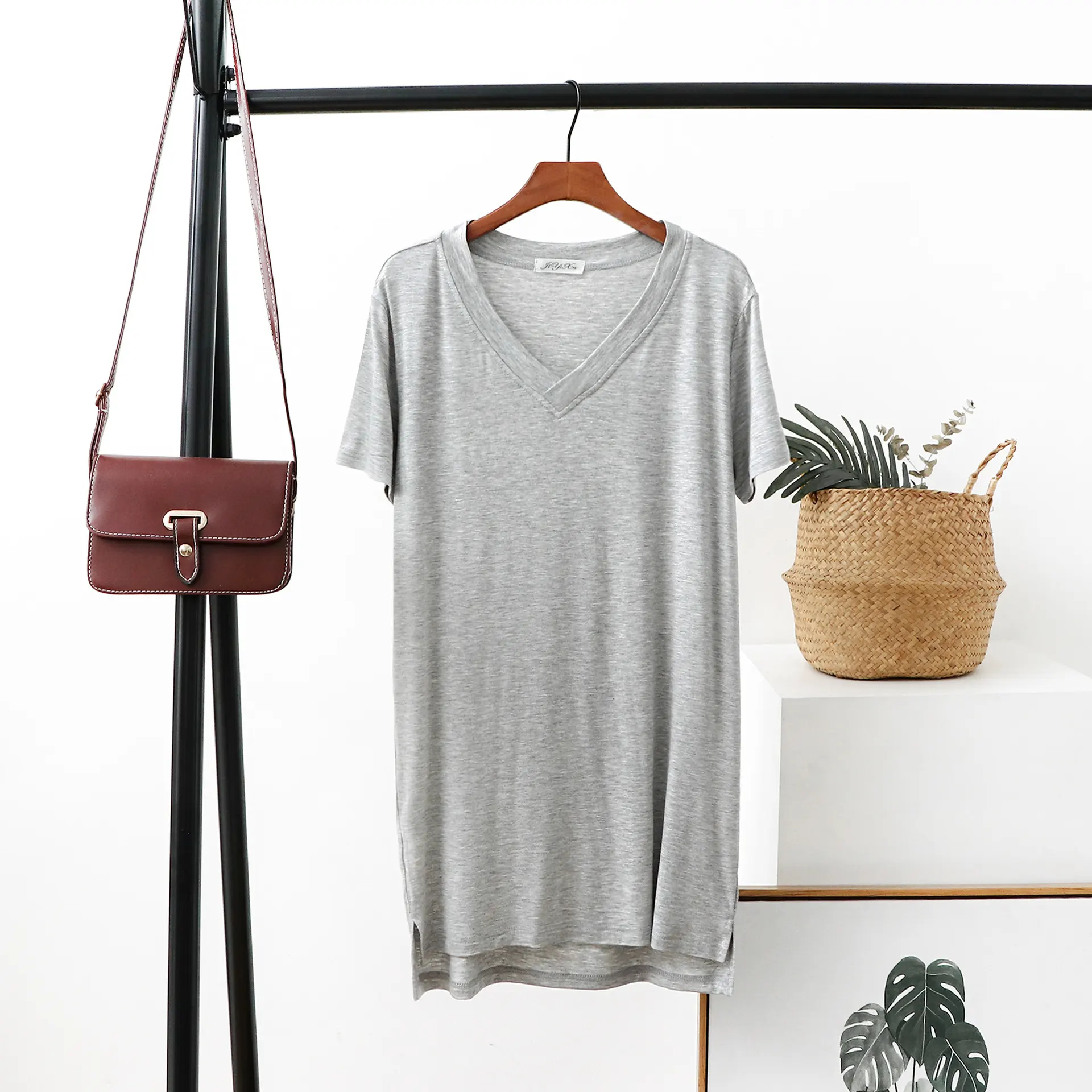 Summer V-Neck Mid-Length T-Shirt Women'S Bottoming Shirt Large Size Slit Blouse - Light Gray