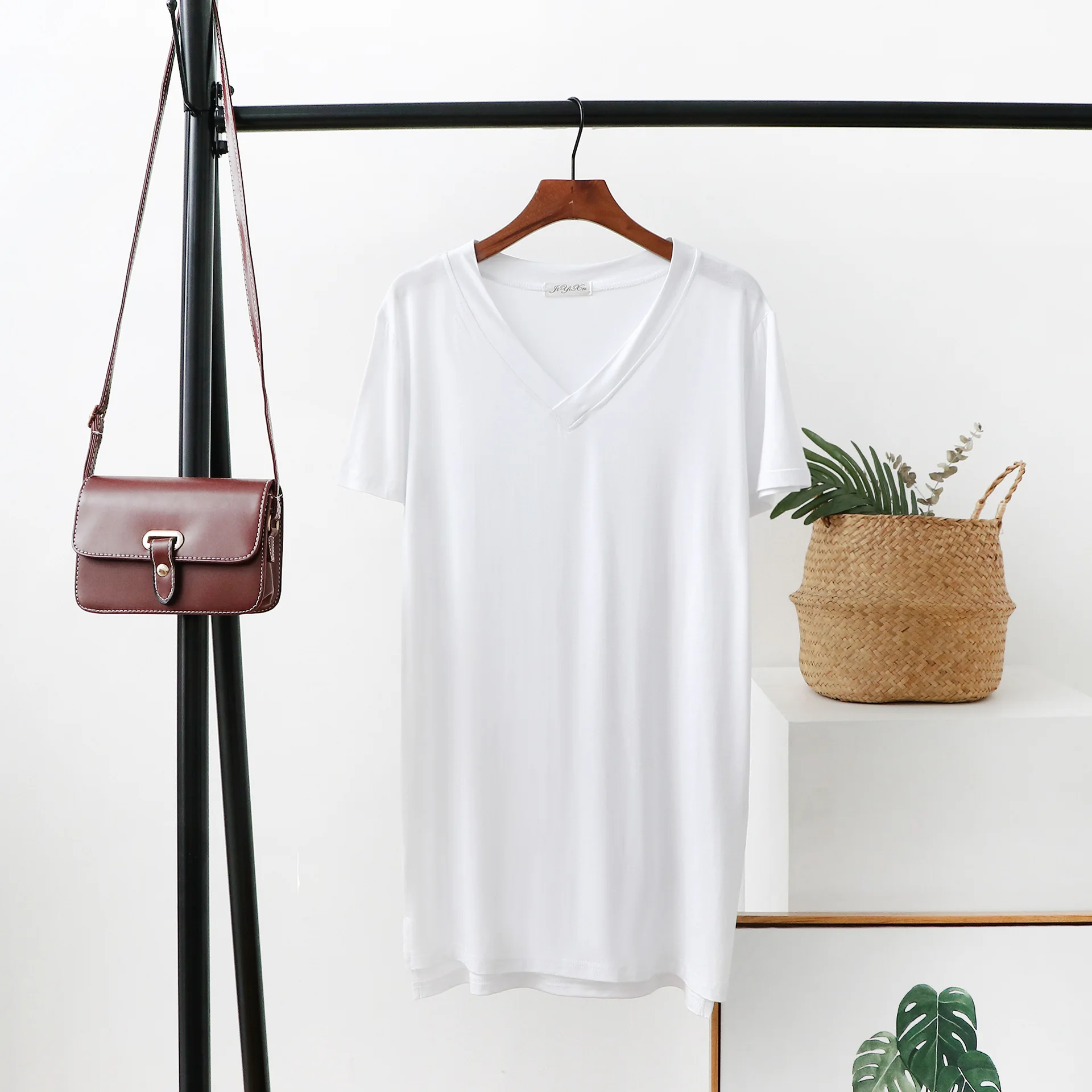 Summer V-Neck Mid-Length T-Shirt Women'S Bottoming Shirt Large Size Slit Blouse - White