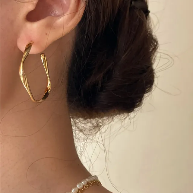 Simple Temperament Twisted Mobius Earrings Gold - Shop at LoveMi