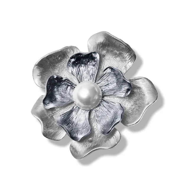 Vintage All Match Pearl Flower Brooch With Diamonds Silver - Shop at LoveMi