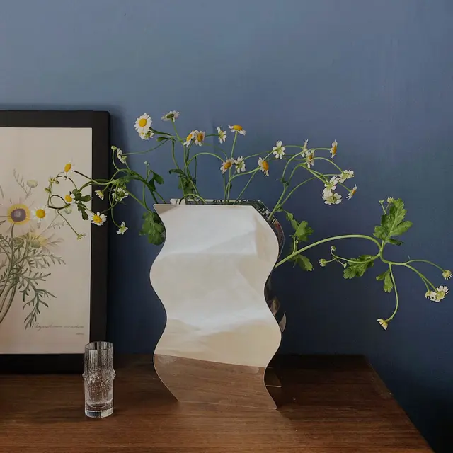 Acrylic Flower Vases Modern New Type Mirror Printing 3Style - Shop at LoveMi