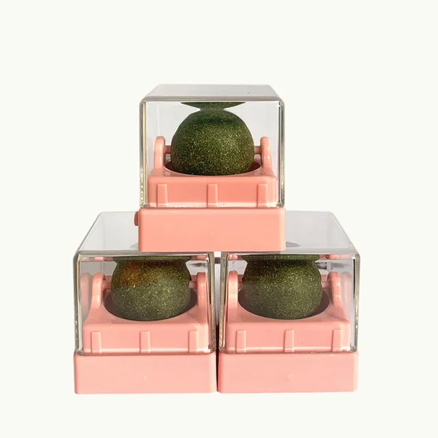 New Pet Molar Teeth Cleaner Cat Mutian Polygonum Rotating Catnip Ball Pink - Shop at LoveMi