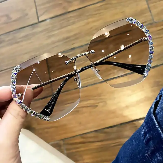 Diamond Studded Sunglasses Women Anti Sunglasses Women Fashion Round Face Driving Travel Glasses Korean Trend - Shop at LoveMi