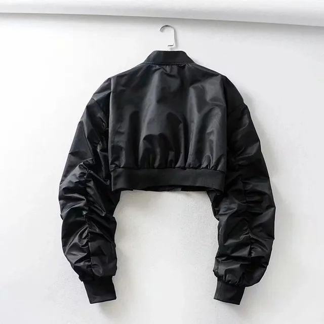 Tooling Cropped Top Coat Black - Shop at LoveMi