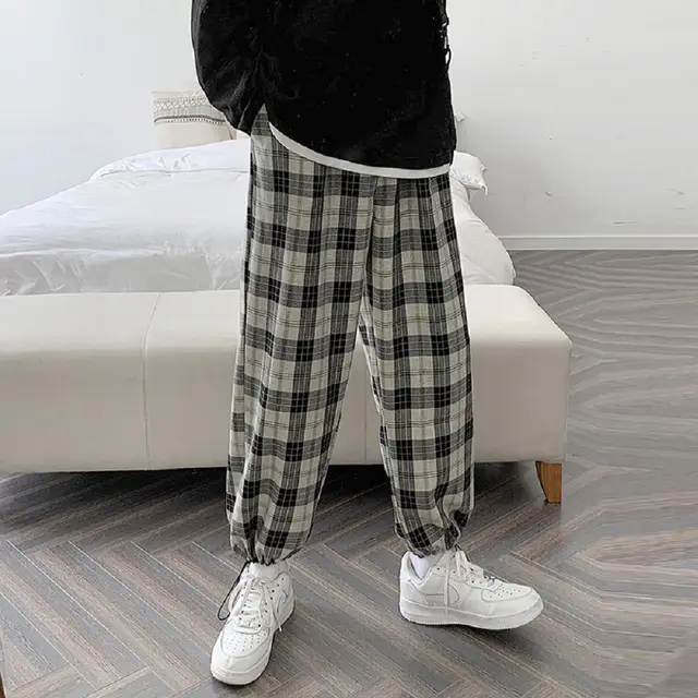 Straight Sports All match Plaid Cropped Trousers Black - Shop at LoveMi