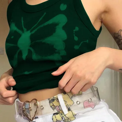 Round Neck Sleeveless Butterfly Print Slim Fit Women T Shirt Green - Shop at LoveMi