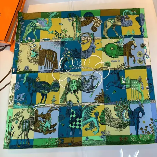 Spring And Autumn Thin Square Scarf Twill Green - Shop at LoveMi