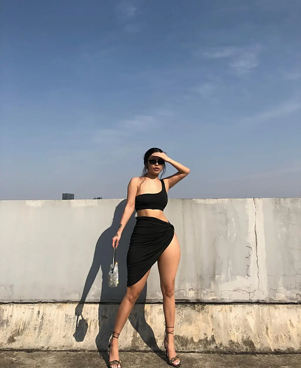 Two Piece Set Women Halter Tank Top Side Slit Mini Skirt Out - Black