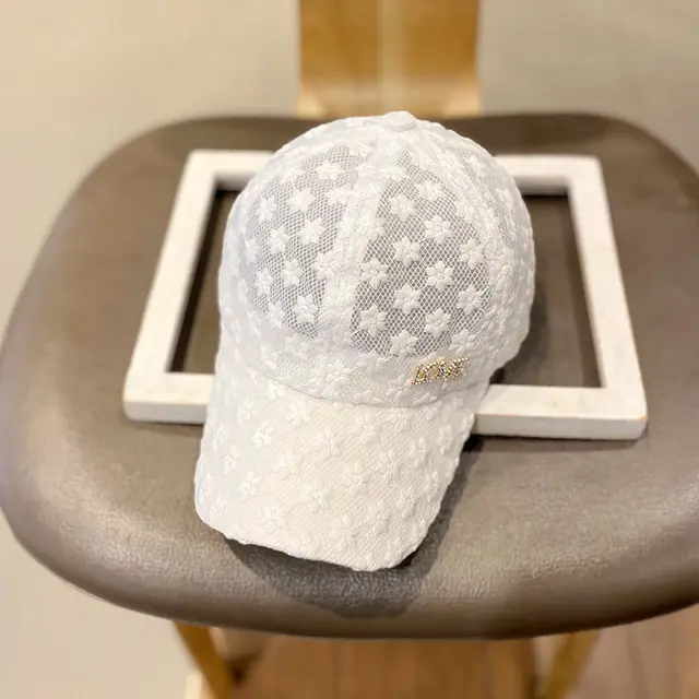 All match Show Face Little Cap Is Cool White A - Shop at LoveMi