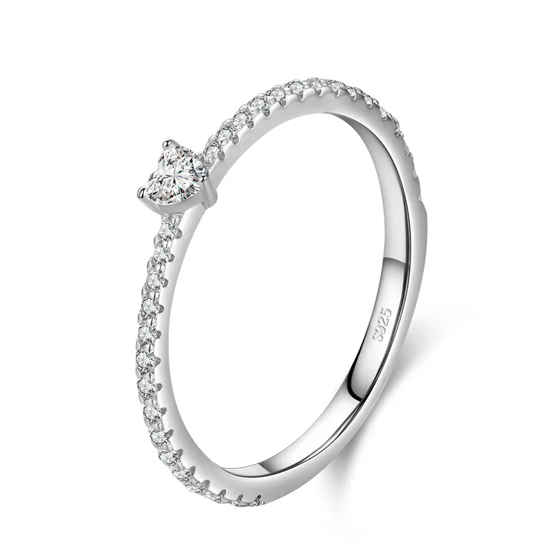 S925 Sterling Silver Light Luxury Simulation Diamond Heart-shaped Love Simple Wild Ring - Silver