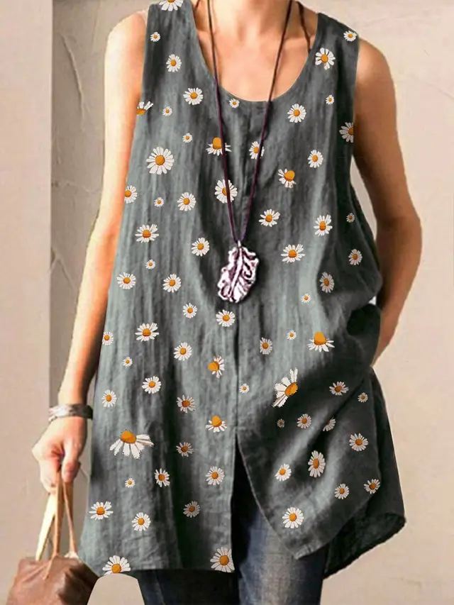 Daisy Print Round Neck Sleeveless Split Large Size Ladies T Shirt Top Grey - Shop at LoveMi
