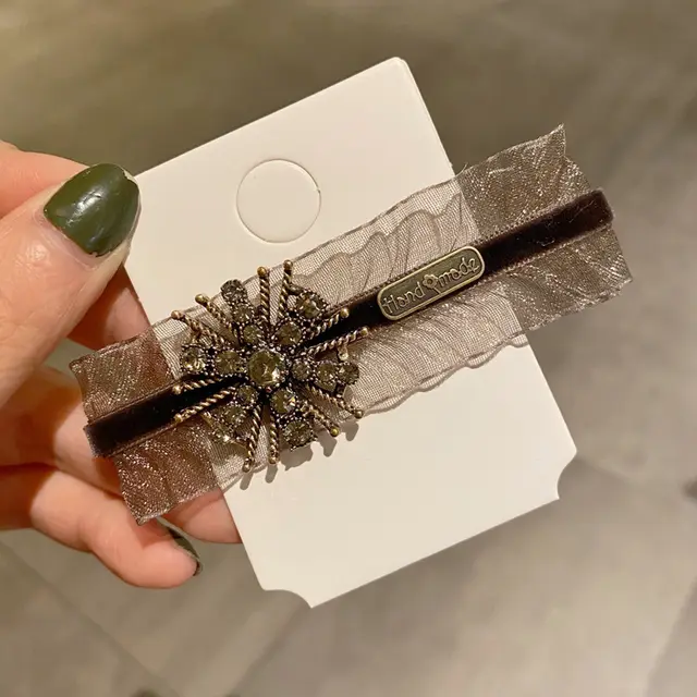 Same Paragraph Lace Czech Diamond Snowflake Broken Hair Clip Bangs Clip Word Clip - Shop at LoveMi