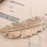 Fashion Lady Feather Leaf Spring Hairpin - Silver