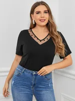 Lace Stitching V-neck Temperament Short-sleeved Top - Black