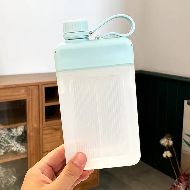Portable Pocket Water Bottle Creative Flat Sports Bottle Simple Green - Shop at LoveMi