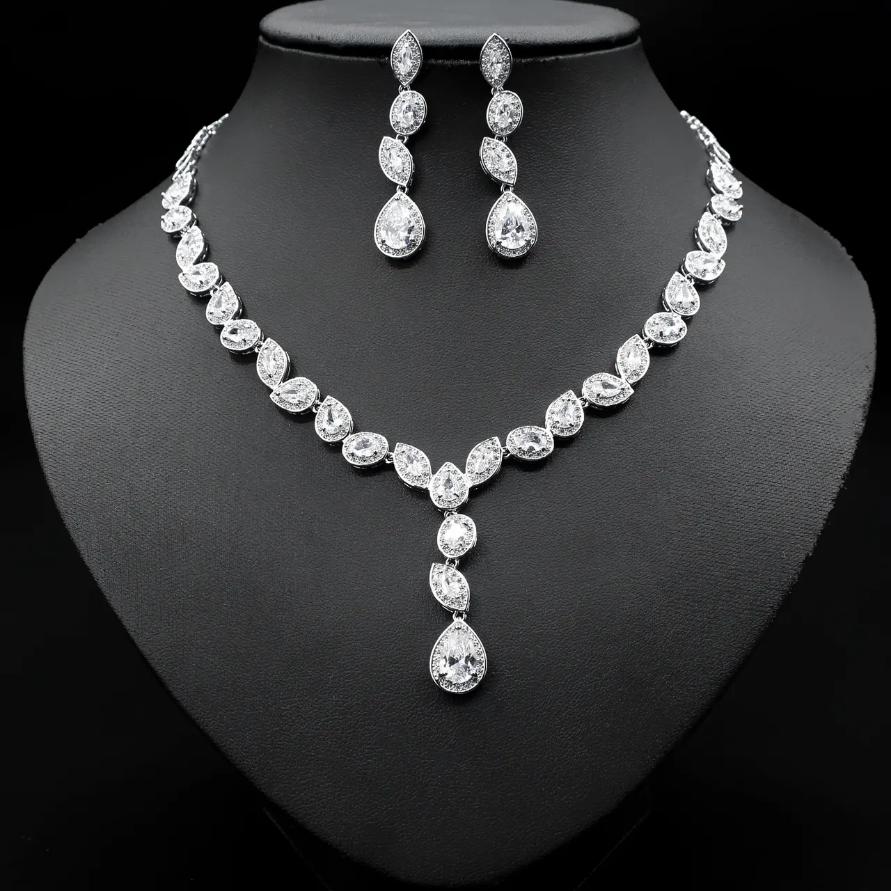 Colorful Zircon Necklace Earrings Clavicle Chain Female Noble Luxury Wedding Dress Three-piece Set - White