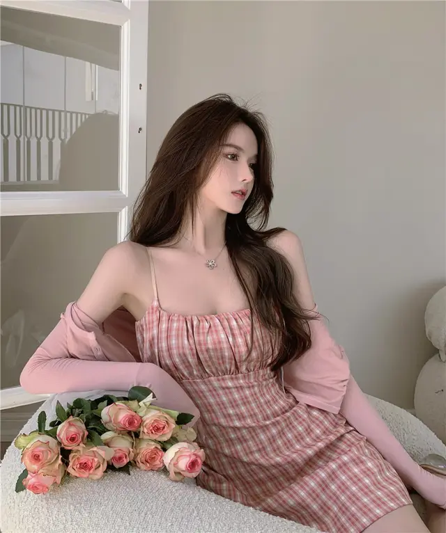 Plaid Dress Women's Sexy Royal Sister Style Waist Bag Hip Skirt Cardigan - Shop at LoveMi