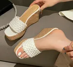 Wood Grain One-word Drag Square Head Woven Wedge Sandals And Slippers - White