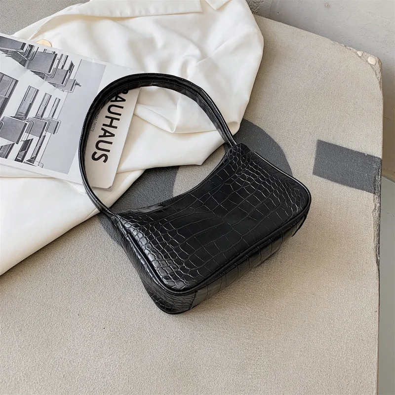Many Design Retro Alligator Simple Armpit Bag Black - Shop at LoveMi