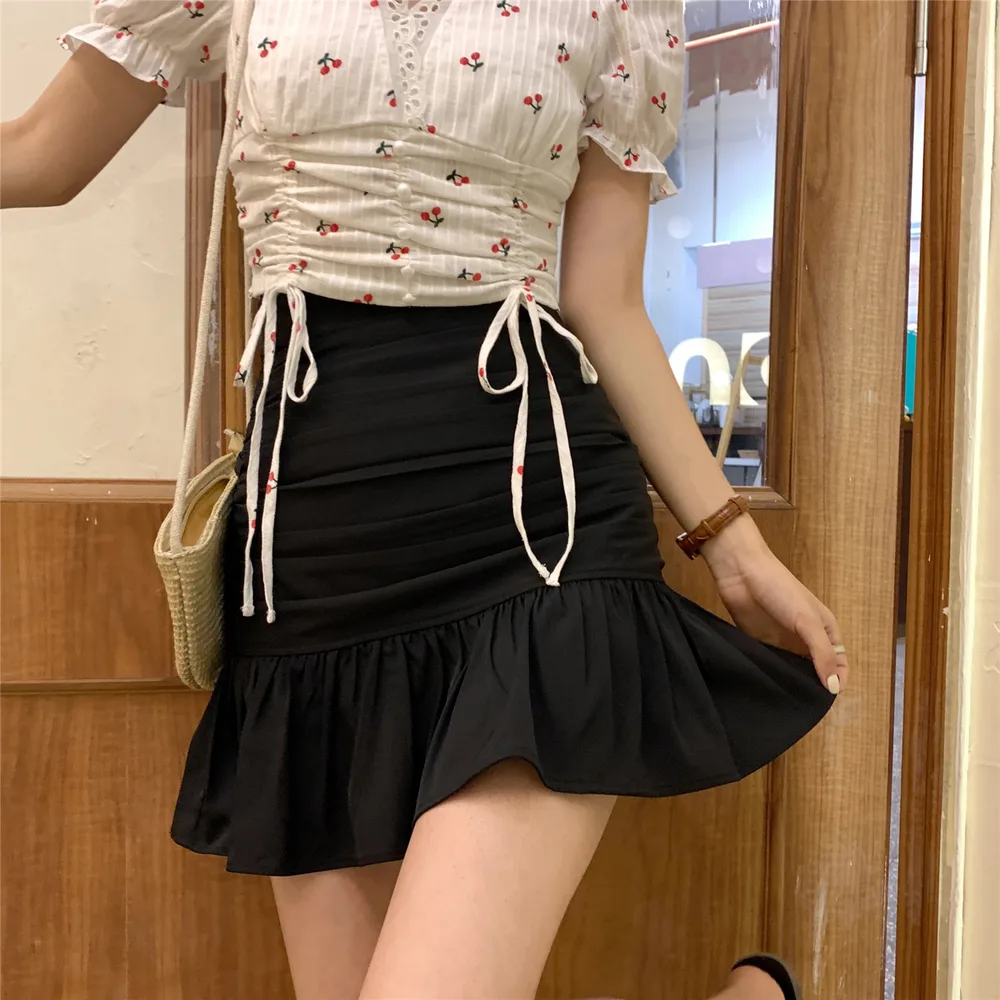 Sweet Floral Blouse, Age-reducing Short-sleeved Shirt - Skirt