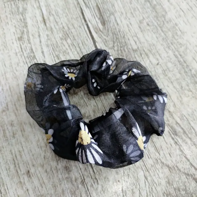 Small Daisy Large Intestine Ring Net Yarn Forest System Black - Shop at LoveMi