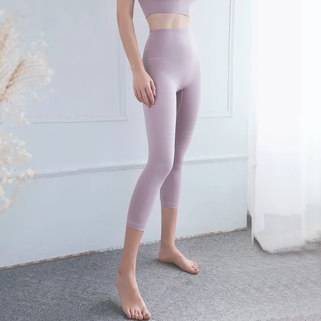 Peach Hips Fitness Cropped Pants Sphagnum - Shop at LoveMi