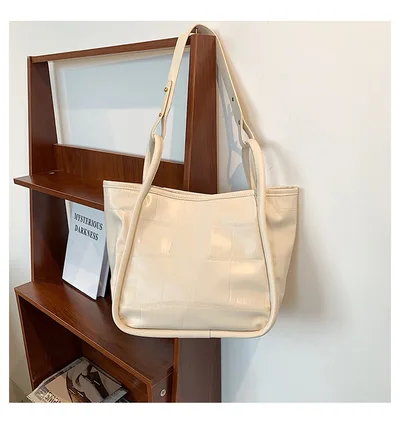 Female Simple Net Red Tote Bag Texture Commuter Briefcase Handbag White - Shop at LoveMi