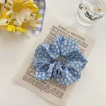 Blue Daisy