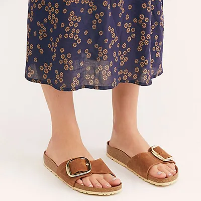 Flat bottomed Flat bottomed Flip Flops Fashion Exterior Buttoned Sandals And Slippers Brown - Shop at LoveMi