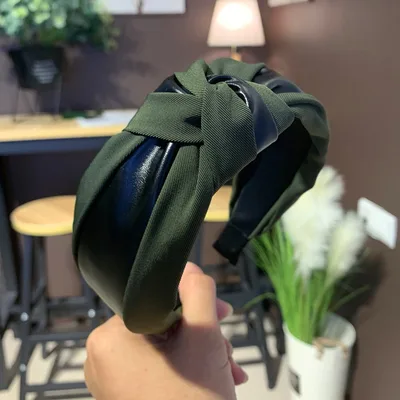 Press Hair Wash Face Hairpin Wide Side Head Hole Hair Army Green - Shop at LoveMi
