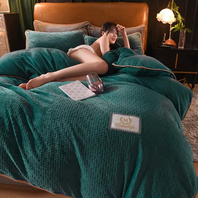 Milk Velvet Four piece Velvet Duvet Cover Sheet Green - Shop at LoveMi