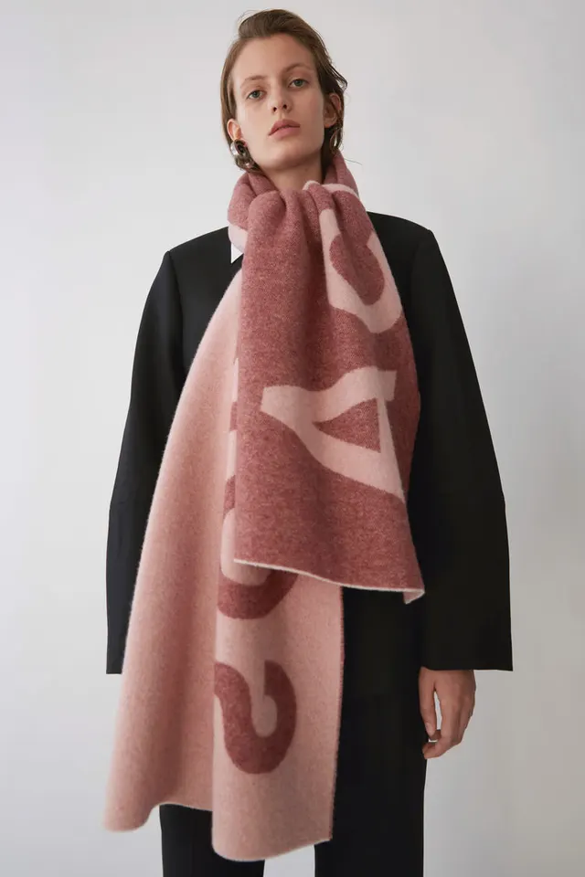 Autumn And Winter Style Nordic Designer AC Home Wool Logo Logo Woven Scarf Wine Red Powder - Shop at LoveMi