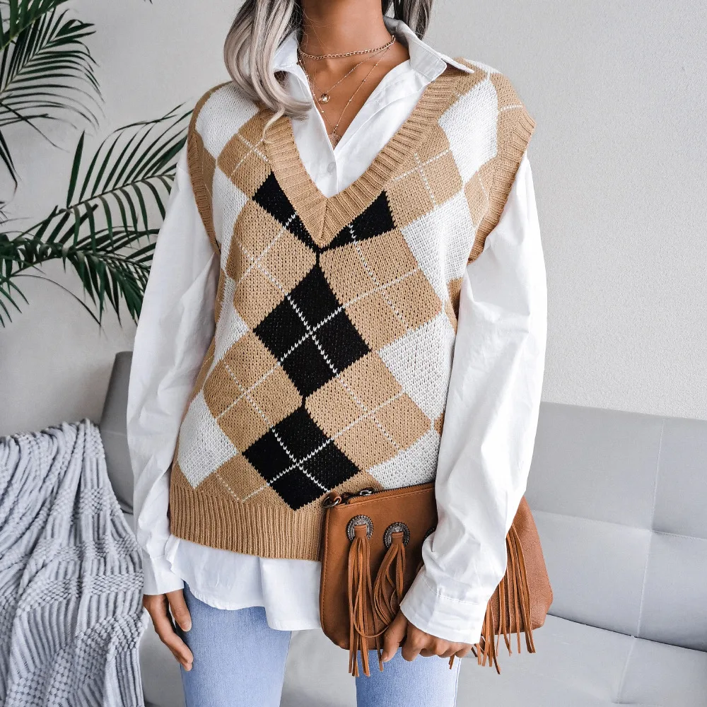 Round Neck Hollow Leaf Casual Knitted Vest Sweater - B Khiki