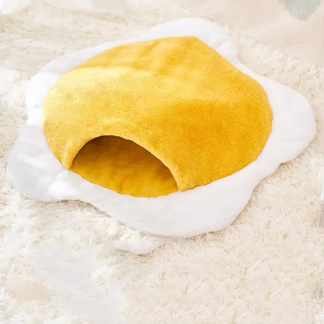 Closed Cat Sleeping Bag For Keeping Warm In Winter - Shop at LoveMi