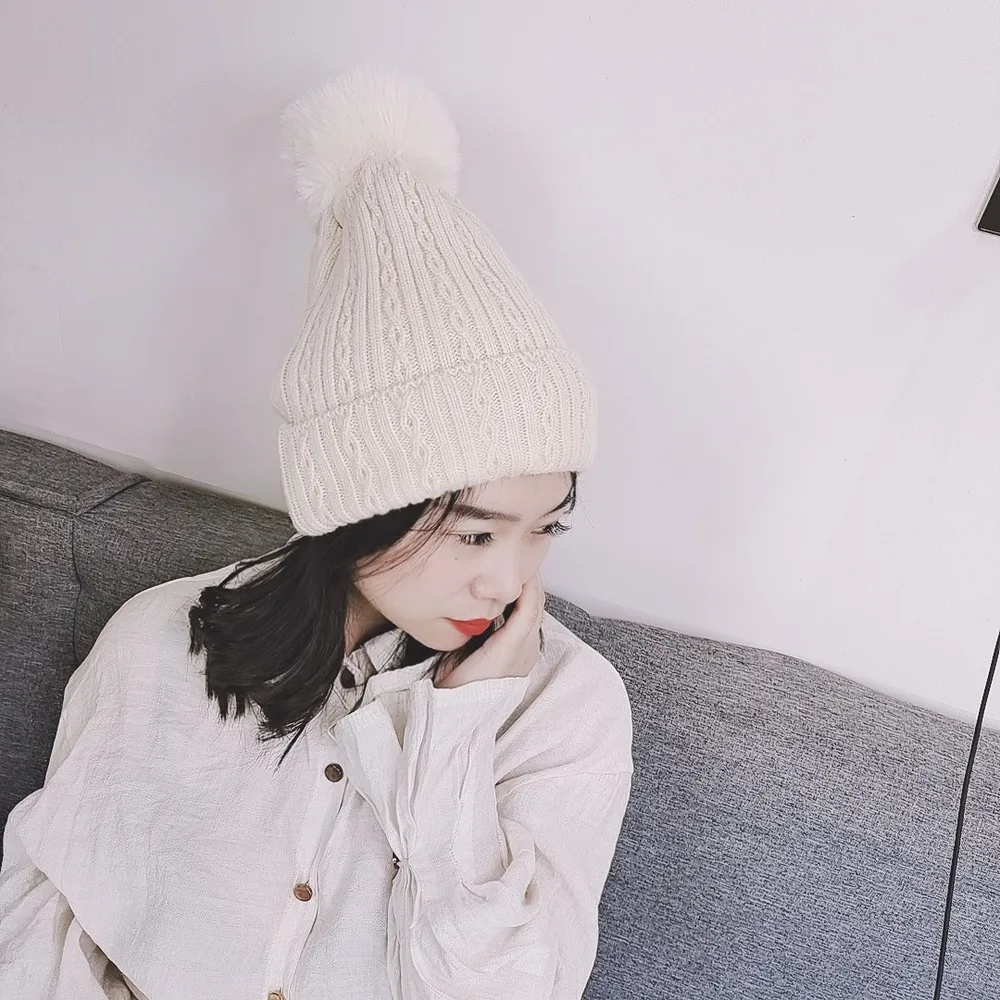 Autumn And Winter Korean Ins Net Red Twist Woolen Hat Beige - Shop at LoveMi