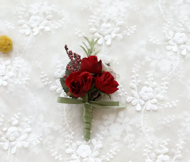 Gift Wrapping Groom And Groomsman Corsage Red - Shop at LoveMi