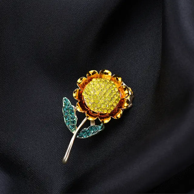 Fashion Vintage Corsage With Rhinestone Dripping Oil As Shown - Shop at LoveMi