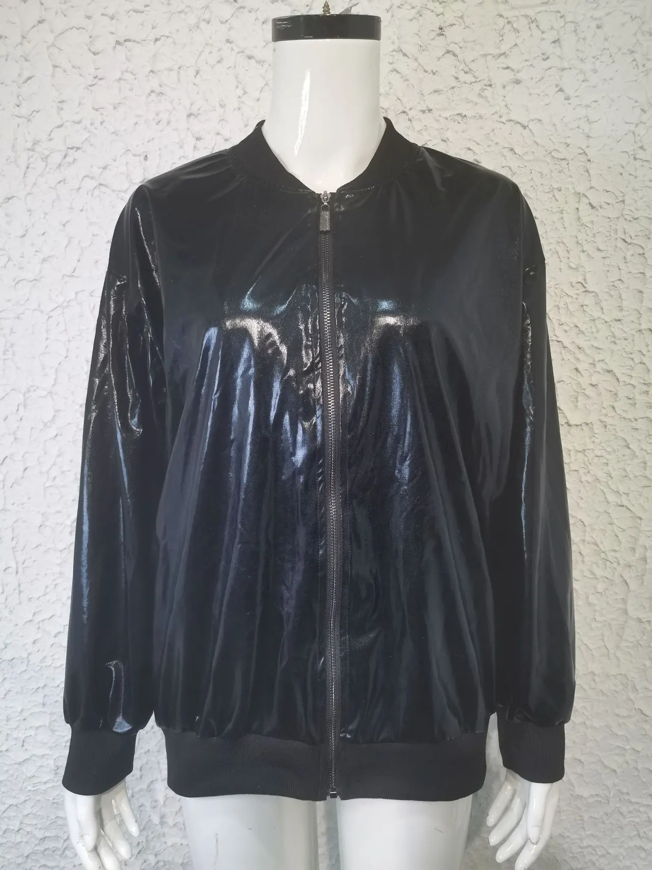 Loose Women's Jacket With Zipper - Black