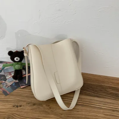 Pure Color PU Trendy Personality Rabbit Pendant Simple White - Shop at LoveMi