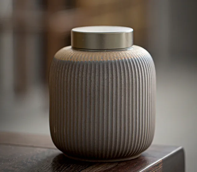 Retro Wood Fired Ceramic Tea Caddy Large Household Seal Gilt Tea Caddy - Shop at LoveMi