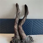 Rose Black