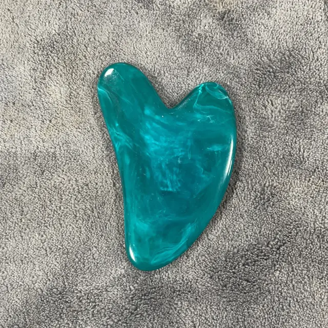 Resin Beeswax Heart shaped Gu Sha Facial Scraping Sheet For Beauty Salon Dark Blue - Shop at LoveMi