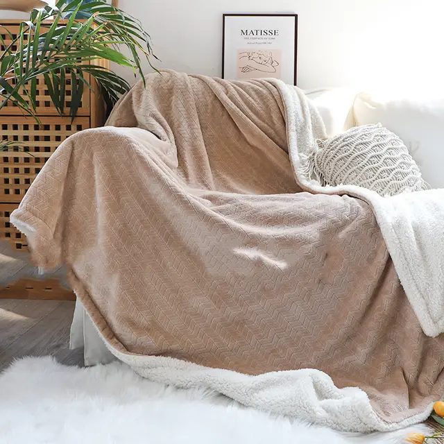 Siesta Blanket Knee Shawl Cover Flannel Thickened Lamb Wool Khaki - Shop at LoveMi