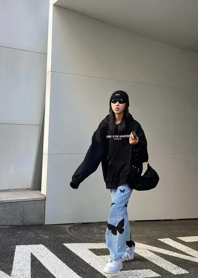 Women's Butterfly Light Color Straight Wide Leg Jeans Blue - Shop at LoveMi