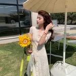 Offwhite Shortsleeved Models