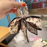 Blackedged Floral