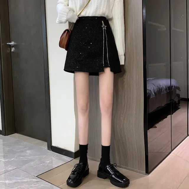 A line Skirt Design With Split Ends And Thin Skirt Black - Shop at LoveMi