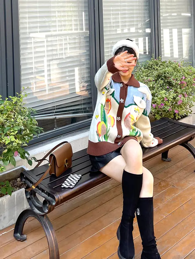 Women's Flower Heavy Industry Rhinestone Button Tulip Wool Knit Cardigan Picture Color - Shop at LoveMi
